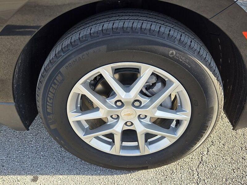 used 2024 Chevrolet Equinox car, priced at $22,599