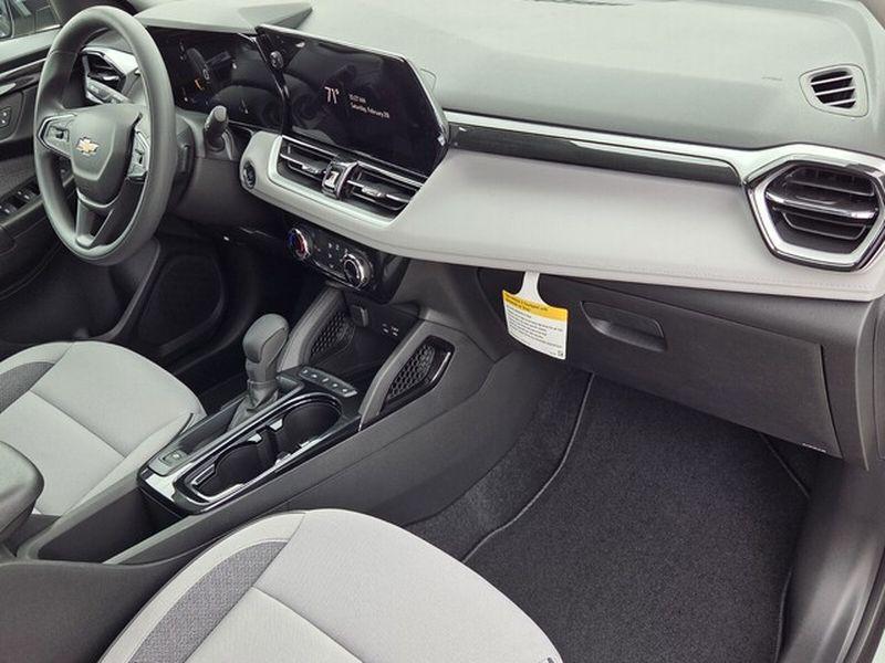 new 2026 Chevrolet TrailBlazer car, priced at $25,185