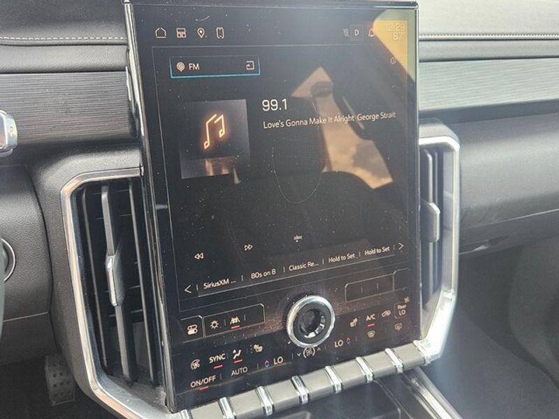 used 2025 GMC Acadia car, priced at $34,999