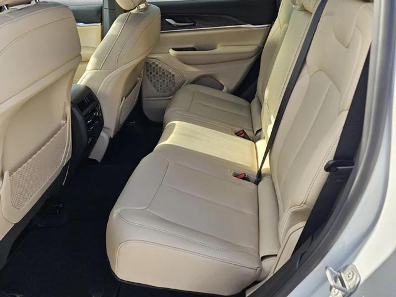 used 2025 Jeep Grand Cherokee car, priced at $44,900