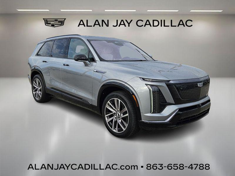 new 2026 Cadillac VISTIQ car, priced at $79,590