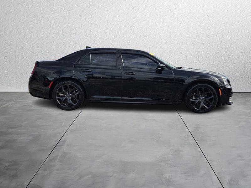 used 2022 Chrysler 300 car, priced at $29,995