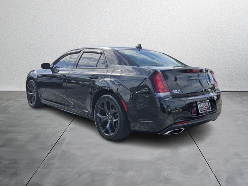 used 2022 Chrysler 300 car, priced at $29,995