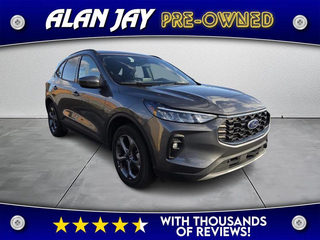 used 2025 Ford Escape car
