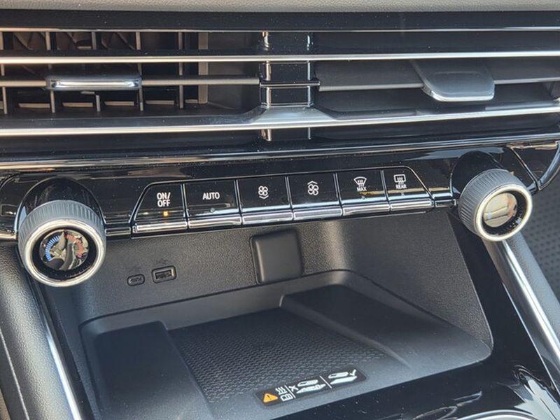 new 2026 Chevrolet Traverse car, priced at $57,790