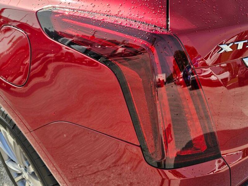 new 2025 Cadillac XT5 car, priced at $55,890