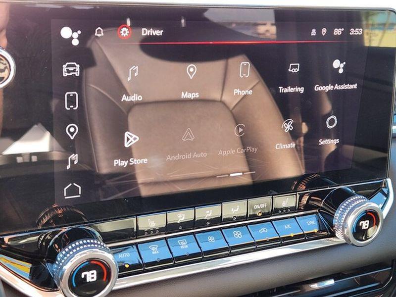 used 2023 GMC Canyon car, priced at $40,900