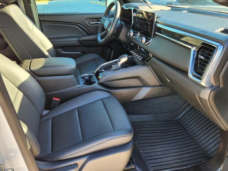 used 2023 GMC Canyon car, priced at $40,900