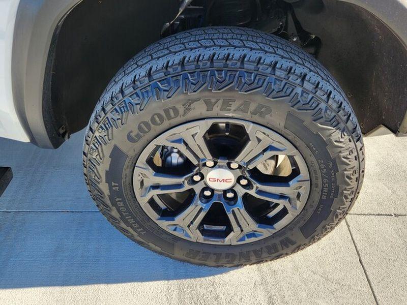 used 2023 GMC Canyon car, priced at $40,900