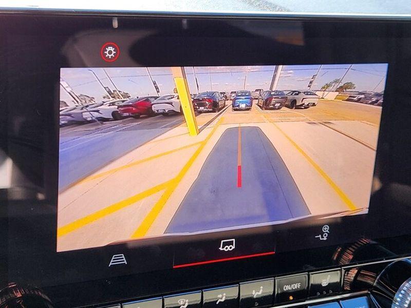 used 2023 GMC Canyon car, priced at $40,900