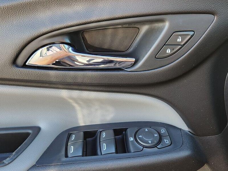 used 2019 Chevrolet Equinox car, priced at $15,998