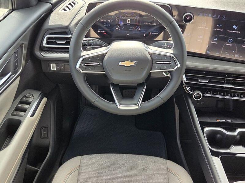 new 2026 Chevrolet Traverse car, priced at $41,795