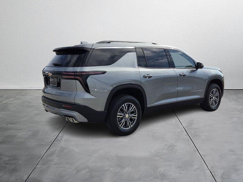 new 2026 Chevrolet Traverse car, priced at $41,795