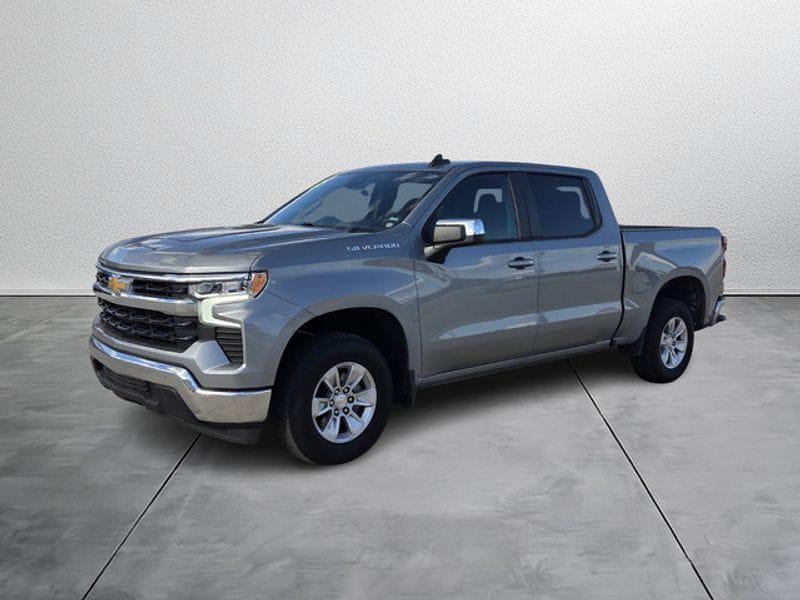 used 2025 Chevrolet Silverado 1500 car, priced at $40,124