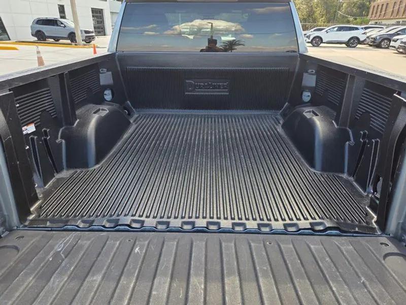 used 2025 Chevrolet Silverado 1500 car, priced at $40,124