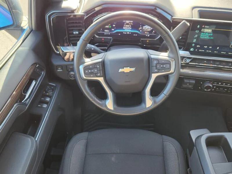used 2025 Chevrolet Silverado 1500 car, priced at $46,575