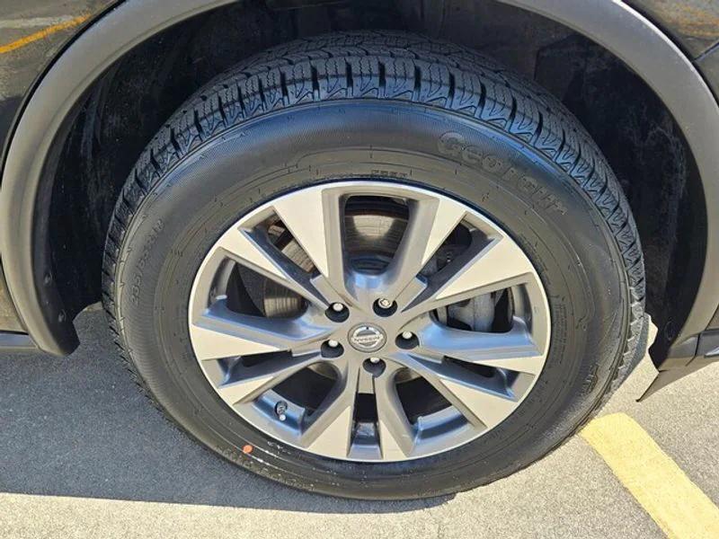 used 2018 Nissan Murano car, priced at $15,500