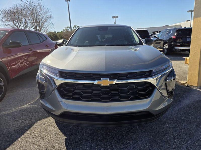 new 2026 Chevrolet Trax car, priced at $23,890