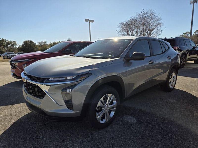 new 2026 Chevrolet Trax car, priced at $23,890