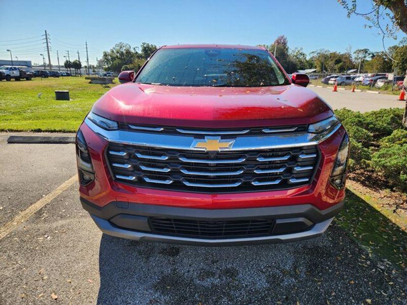 new 2026 Chevrolet Equinox car, priced at $32,175