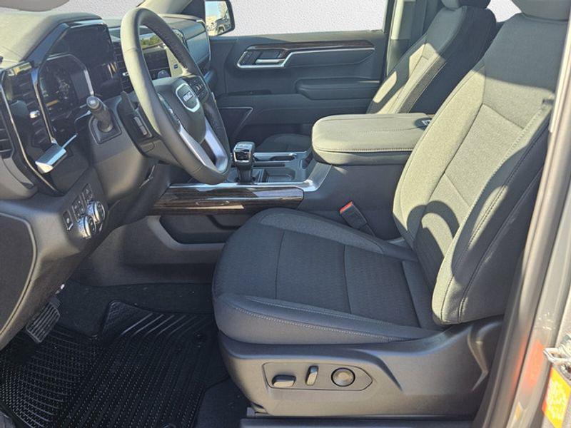 new 2026 GMC Sierra 1500 car, priced at $55,607