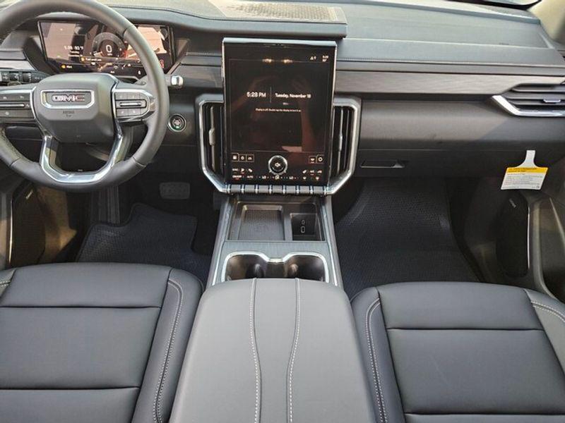 new 2026 GMC Acadia car, priced at $52,165