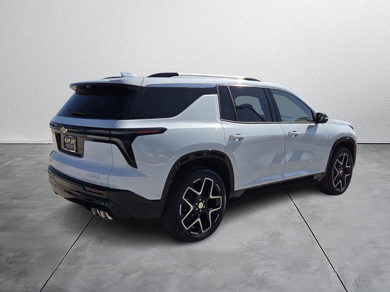 new 2026 Chevrolet Traverse car, priced at $58,090