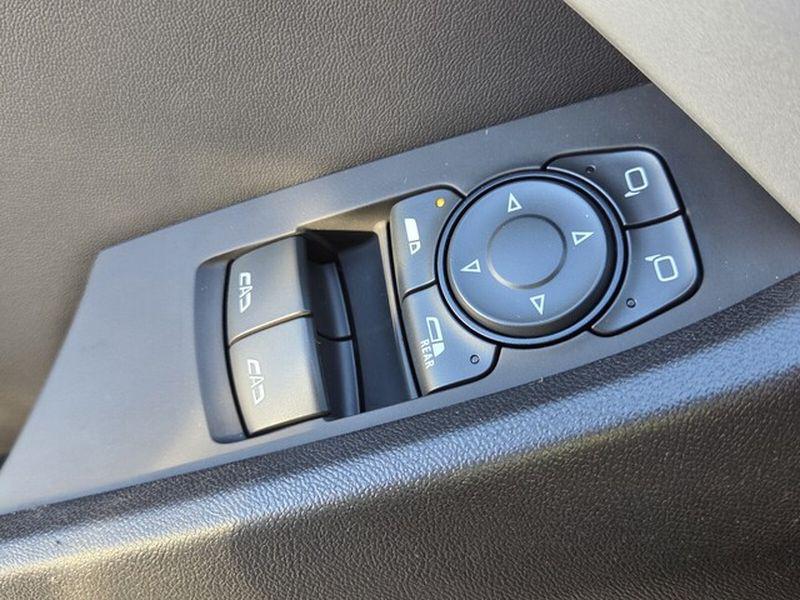 used 2020 Chevrolet Camaro car, priced at $27,900