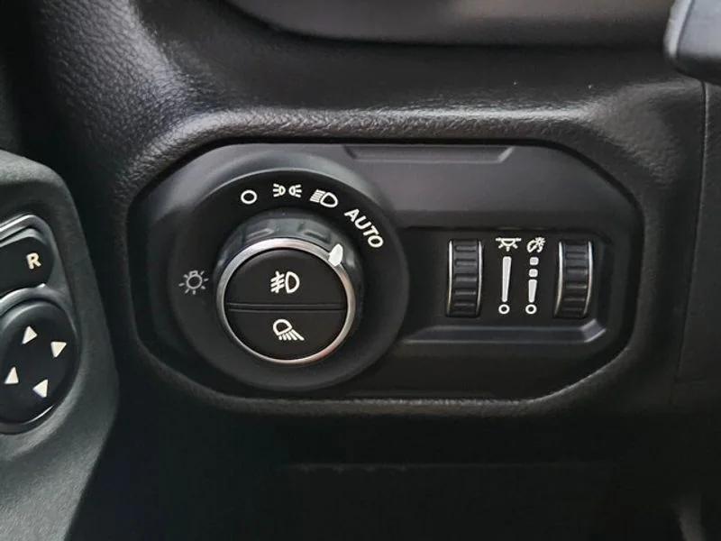 used 2021 Jeep Gladiator car, priced at $31,791