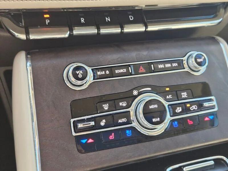 used 2021 Lincoln Aviator car, priced at $40,157