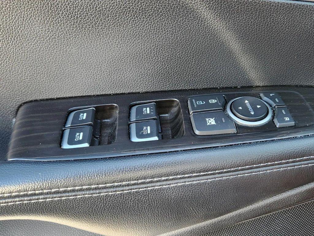 used 2020 Kia Sorento car