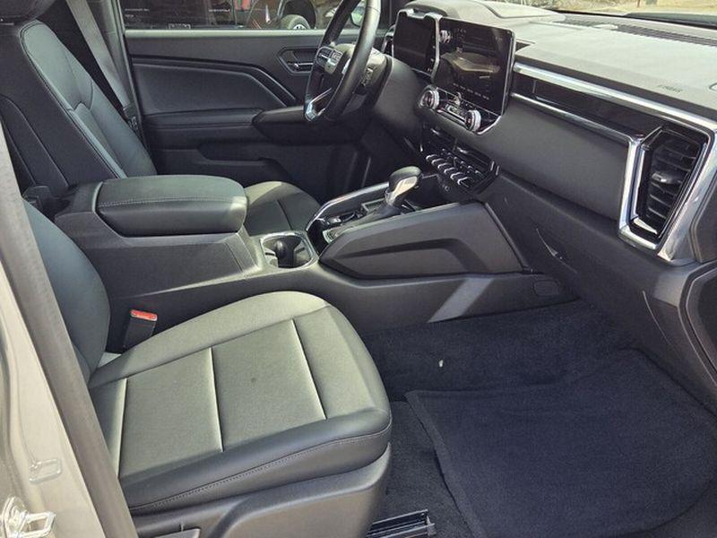 used 2024 GMC Canyon car, priced at $35,793