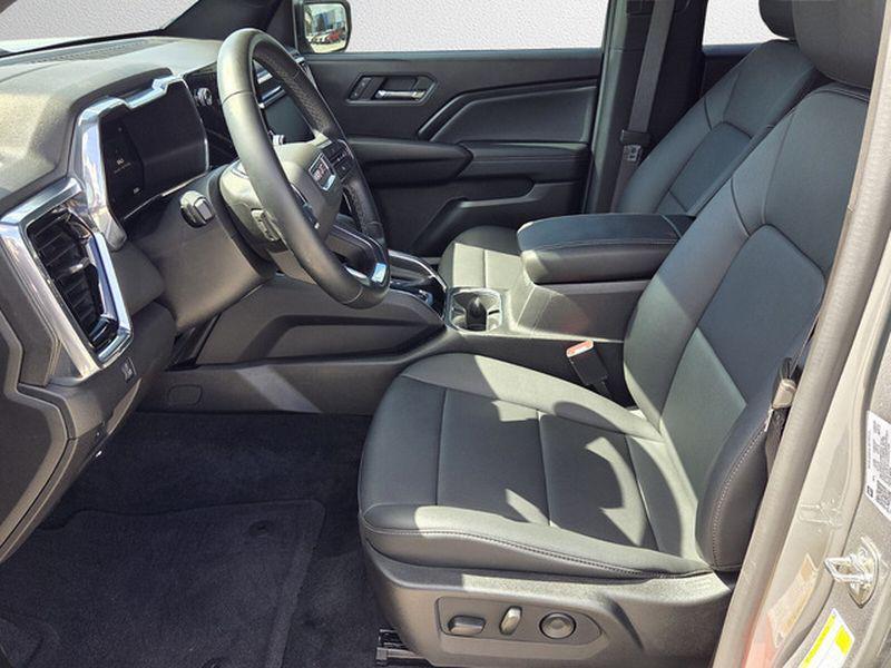 used 2024 GMC Canyon car, priced at $35,793