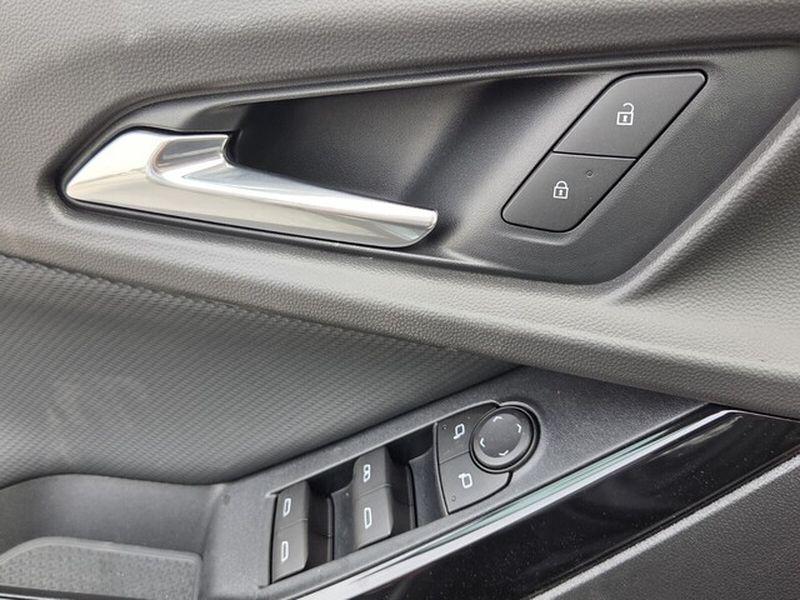 new 2026 Chevrolet Equinox car, priced at $30,295