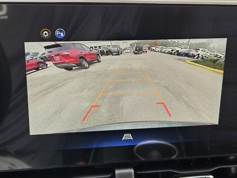 new 2026 Chevrolet Equinox car, priced at $30,295