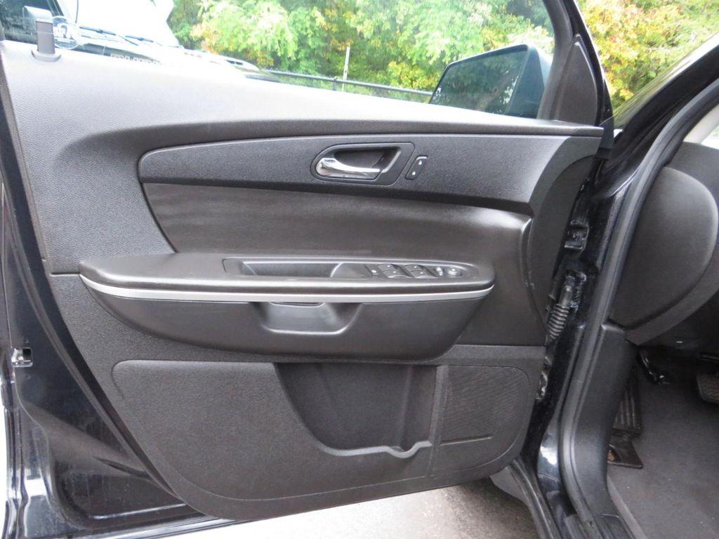 used 2012 GMC Acadia car, priced at $5,997