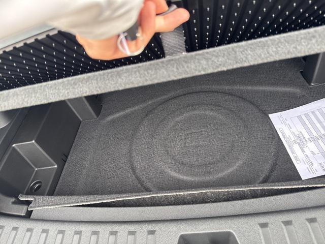 new 2026 Chevrolet Equinox car, priced at $36,304