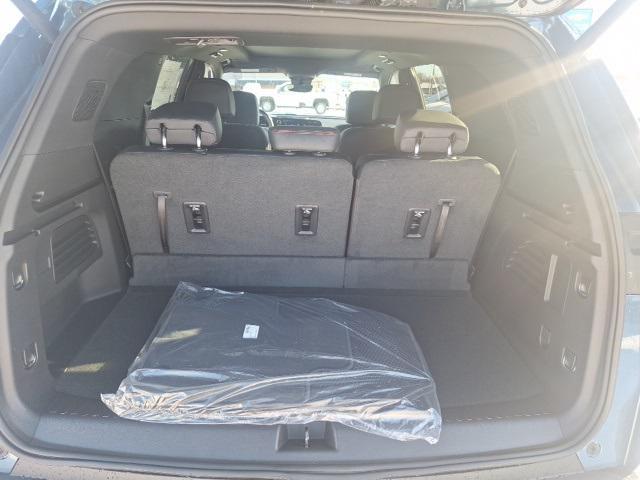 new 2026 Chevrolet Traverse car, priced at $56,192