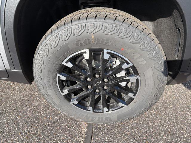 new 2026 Chevrolet Traverse car, priced at $54,125