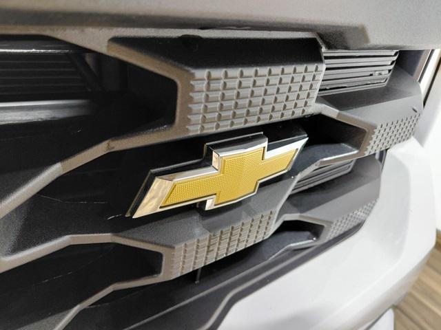 used 2024 Chevrolet Silverado 1500 car, priced at $26,425