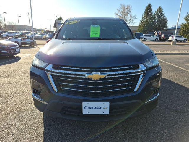 used 2023 Chevrolet Traverse car, priced at $27,496