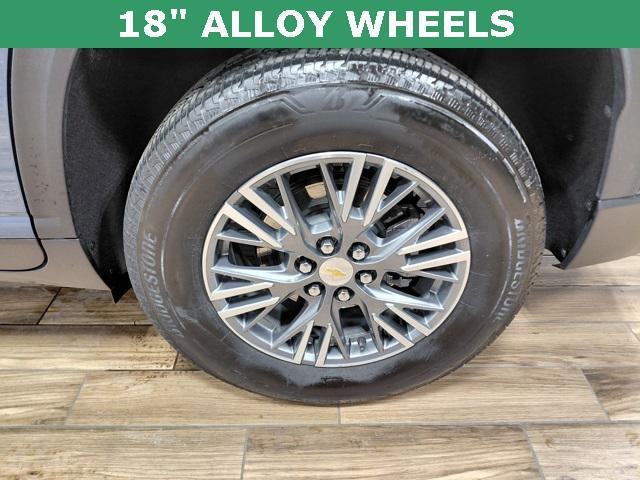 used 2025 Chevrolet Traverse car, priced at $37,499