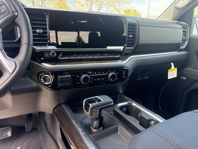 new 2026 Chevrolet Silverado 1500 car, priced at $62,105