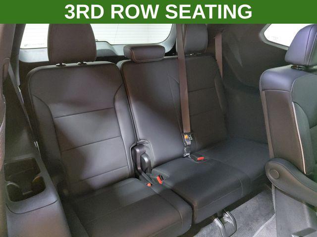 used 2025 Buick Enclave car, priced at $37,399