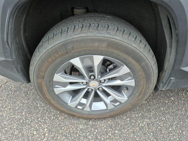 used 2025 Chevrolet Equinox car, priced at $27,375