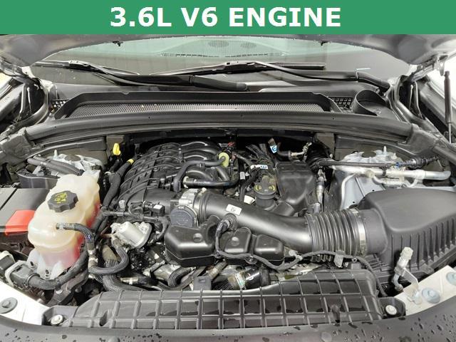 used 2023 Jeep Grand Cherokee L car, priced at $30,592