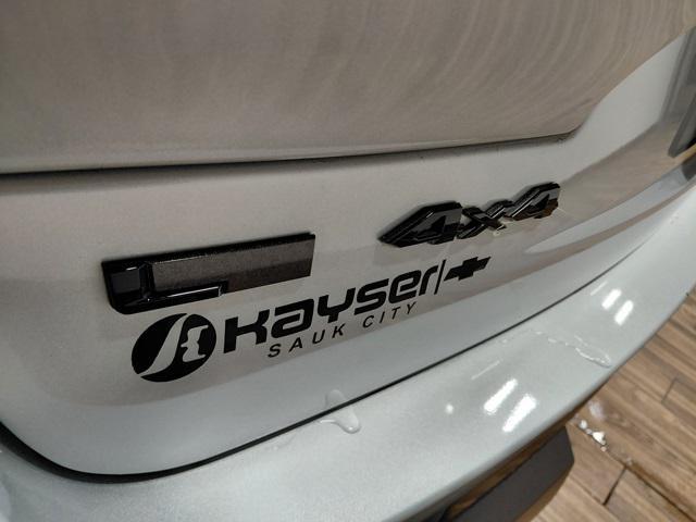 used 2023 Jeep Grand Cherokee L car, priced at $30,592