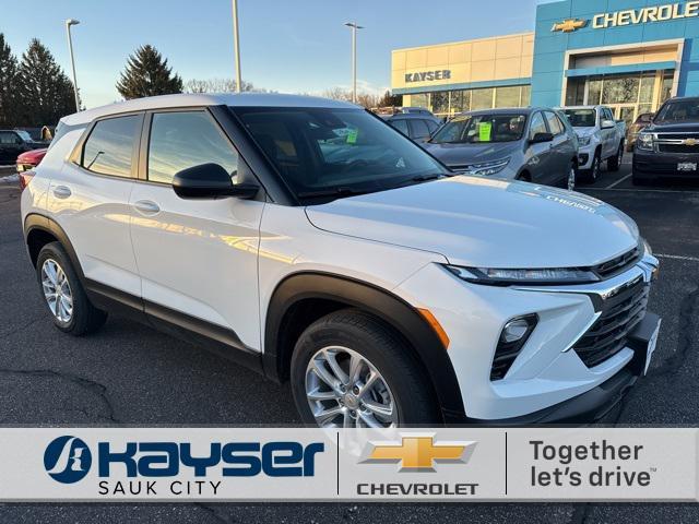 new 2026 Chevrolet TrailBlazer car, priced at $25,108