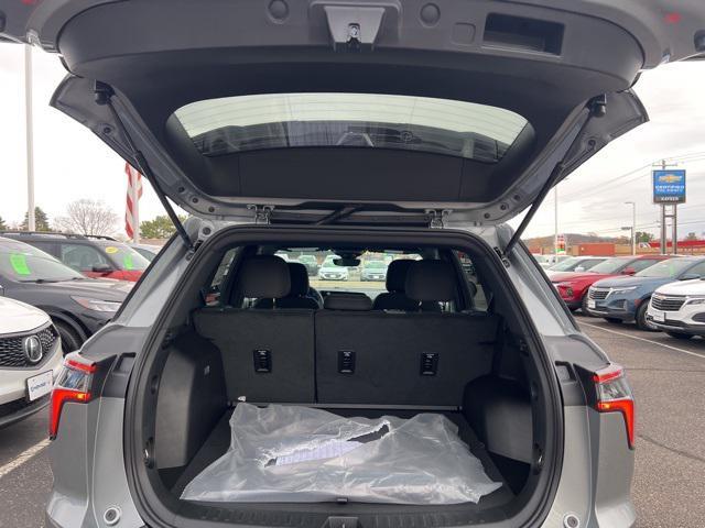 new 2026 Chevrolet Equinox car, priced at $32,102