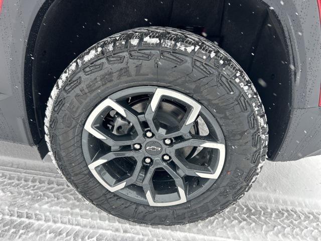 new 2026 Chevrolet Equinox car, priced at $37,990